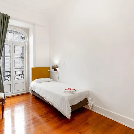 Guest house Arroios - Second Floor Lisbon